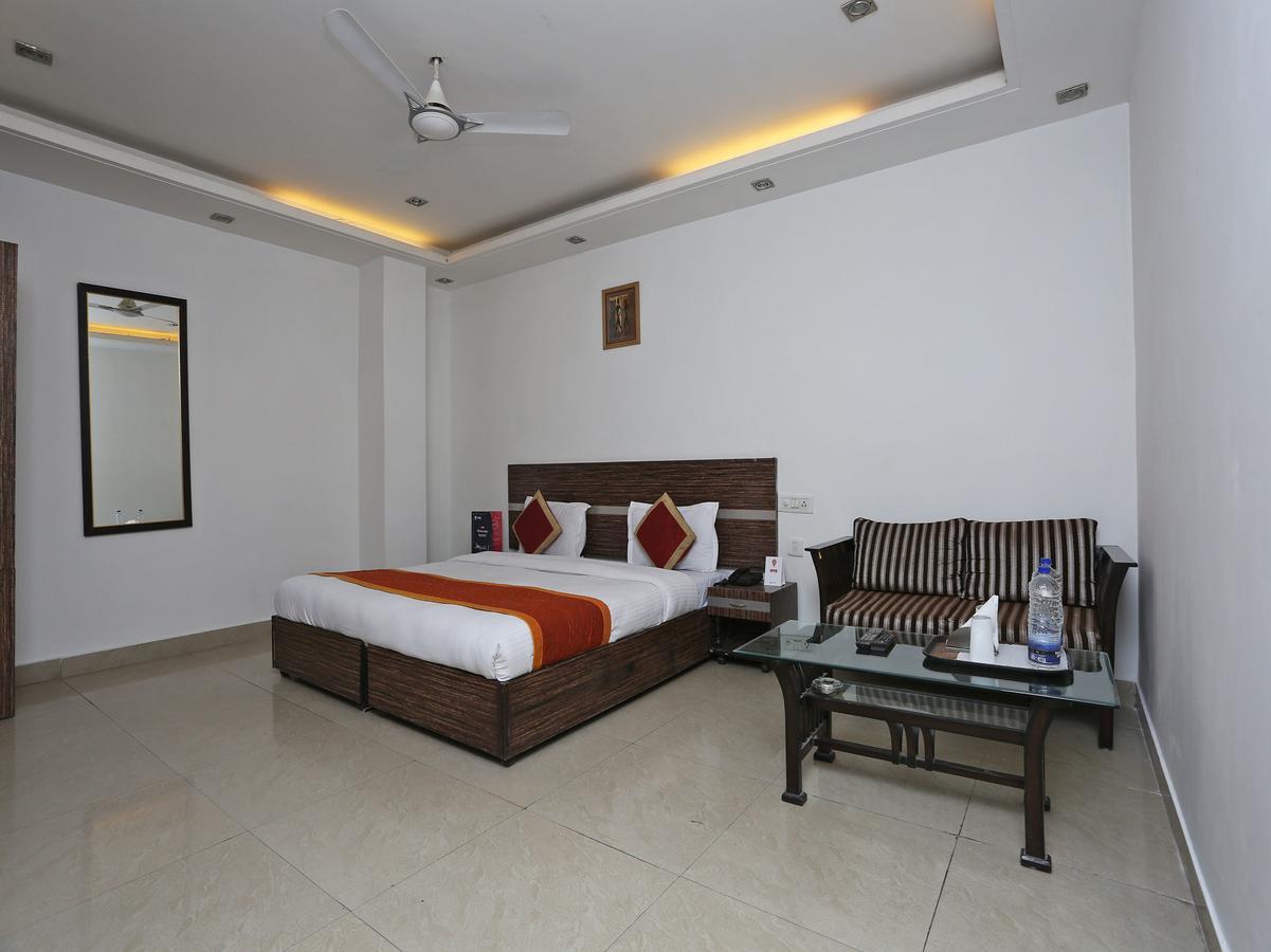 Oyo 10257 Hotel Lotus Park Gurgaon Dış mekan fotoğraf
